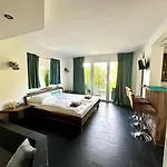 Seaside-townhouse 公寓式酒店