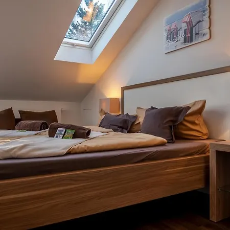 公寓式酒店 Seaside-townhouse 2*