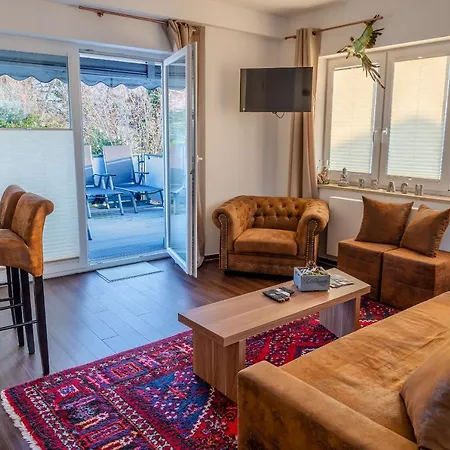 Apartahotel Seaside-townhouse 3*