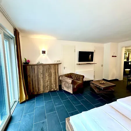 Seaside-townhouse Apartahotel 3*
